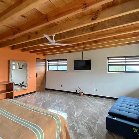 Hospedaje Anturios Valle De Bravo Ngoại thất bức ảnh