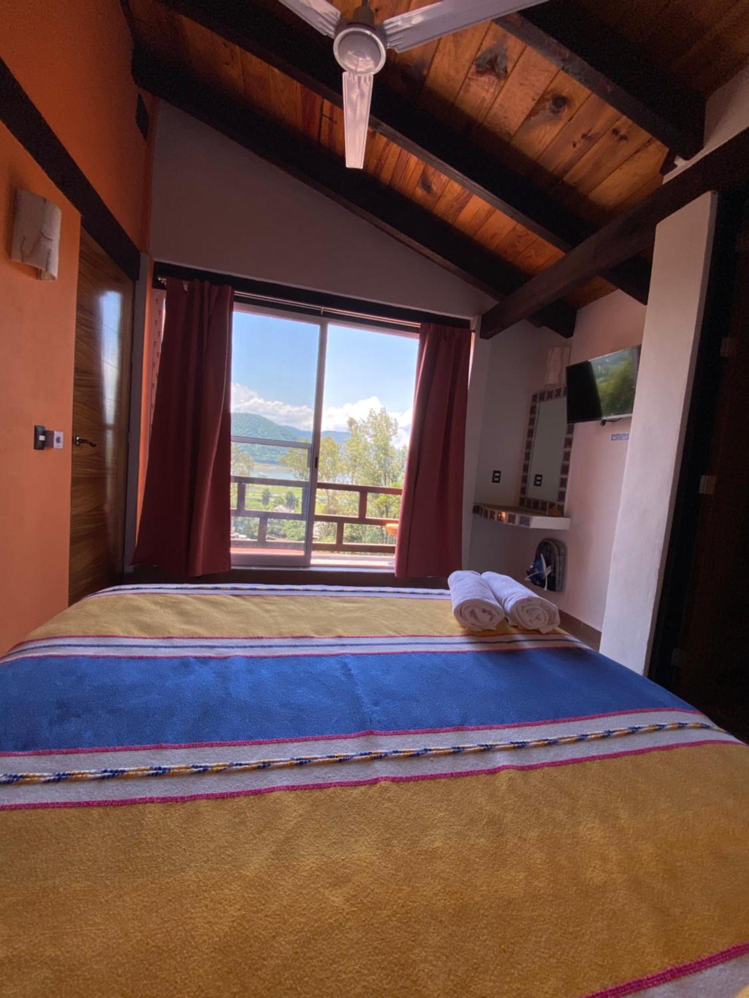 Hospedaje Anturios Valle De Bravo Ngoại thất bức ảnh